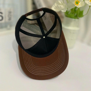Casquette de camionneur unisexe à 6 panneaux structurée avec broderie 3D personnalisée en gros, fabrication au Vietnam - Product Image 3