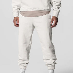 Conjunto de Sudadera con Capucha Oversize para Hombre y Pantalones de Chándal a Juego con Bolsillo Canguro, Estilo Casual Urbano, Venta al por Mayor - Product Image 2