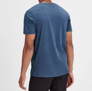 Camiseta de Hombre de Alta Calidad, Color Sólido, Impresión Personalizada OEM en la Parte Delantera, Ecológica, de Secado Rápido, para Deportes, Gimnasio y Uso Diario - Product Image 3