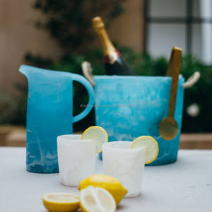 Jarra de Navidad de resina hecha a mano, jarra de remolino multicolor de albaricoque de agua soplada a mano, tazas Premium para Bar restaurent - Product Image 2