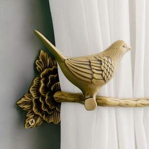 ArgentHold Crochet en laiton, Crochet mural argenté, Cintre en laiton aspect chromé, Crochet en laiton poli Moon, Crochet mural en laiton FrostLine - Product Image 3