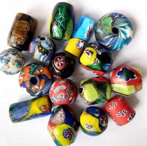 ลูกปัดแก้วแอฟริกันหลากสี ลวดลายทำมือ สำหรับทำเครื่องประดับ ขายส่ง - Product Image 1