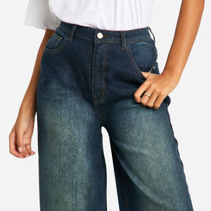 Jean en denim délavé foncé pour femme, coupe large, taille haute, droit, en coton, coupe ample - Product Image 2