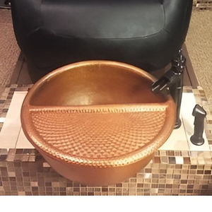 Bol de pédicure artisanal de haute qualité en cuivre pur à 100 %, forme ronde, finitions personnalisées, prix de gros, Inde - Massage des pieds - Product Image 2