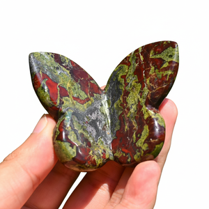 Venta al por mayor de piedra de sangre de dragón natural, alas de mariposa 3D talladas en cristal, piedra energética, espécimen mineral curativo, decoración de oficina - Product Image 6