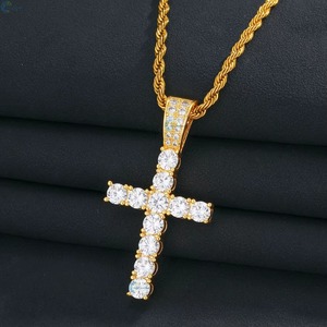 Colgante Iced Out personalizado con diseño de cruz, amuleto religioso, joyería cristiana, colgante chapado en oro de plata 925 para hombre - Product Image 1