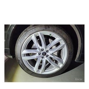 Audi Q7 45 TDI quattro Premium 2023, 30 361 km, Diesel, Automatique, avec caméra de recul, sièges en cuir, conduite à gauche - Product Image 5