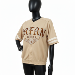 Maillot de baseball pour femme en polyester interlock GSM premium, beige, avec boutons sur le devant, manches rayées, logo en strass, respirant, t-shirts pour femme - Product Image 4
