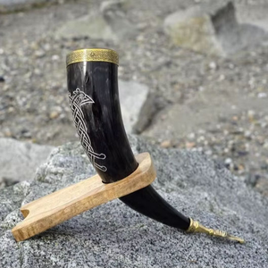 Corne de buffle viking écologique faite à la main avec ceinture en cuir - Couleur naturelle, gravée à la main, corne de souffleur viking : bataille médiévale - Product Image 5