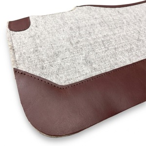 Tapis de selle western polyvalent en laine de qualité supérieure pour l'équitation générale, l'entraînement et la dressage - Prix promotionnel - Product Image 3