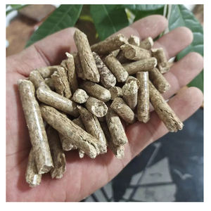 Pellets de Madera Comprimidos de Aserrín de Pino Natural para la Producción de Combustible Renovable y Calefacción Industrial - Product Image 3