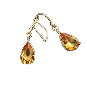 Joyería exclusiva de champán, pendientes de piedras preciosas con forma de pera de Plata de Ley 925 chapados en oro y Niña - Product Image 1