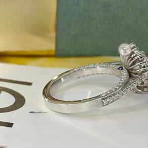แหวนเพชรเพาะเลี้ยง 2.80 กะรัต รับรองโดย IGI สำหรับผู้หญิง ทอง 14K 18K แหวนหมั้นหรูหรา ของขวัญเครื่องประดับเจ้าสาวสำหรับงานแต่งงาน - Product Image 3