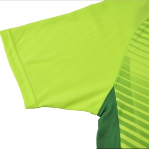 Conjunto de Camiseta y Pantalones Cortos de Fútbol para Hombre, Cuello en V, Color Verde, Manga Corta, Absorbe la Humedad, Sublimado, Número Personalizado 11, Todas las Temporadas, 100% Poliéster - Product Image 4