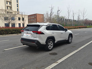 Toyota Rav4 2024 <span class=keywords><strong>d</strong></span>'<span class=keywords><strong>occasion</strong></span>, automatique, 4x4, prix bas, voitures <span class=keywords><strong>d</strong></span>'<span class=keywords><strong>occasion</strong></span> à vendre - Product Image 4