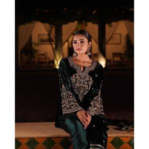 Ensemble haut et bas pour femme avec Dupatta pour fête - Product Image 3