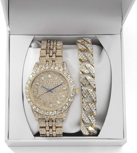 Montre de luxe pour hommes en or et diamants, avec bracelet, analogique, quartz, boîtier rond de 40 mm, cadran saphir, bracelet en or jaune, fermoir papillon - Product Image 3