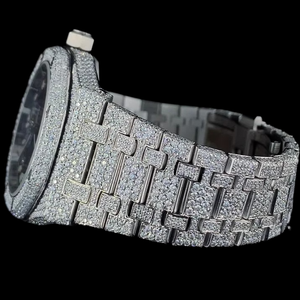 Reloj de Moda para Hombre con Esfera Negra Brillante con Números Arábigos, Completamente Cubierto de Diamantes Moissanite, Movimiento de Cuarzo, Estilo Hip Hop - Product Image 3