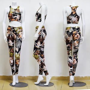 Ensemble de yoga pour femmes, vêtements de sport, tenue de fitness, ensemble 2 pièces de haute qualité, personnalisé, OEM ODM - Product Image 1