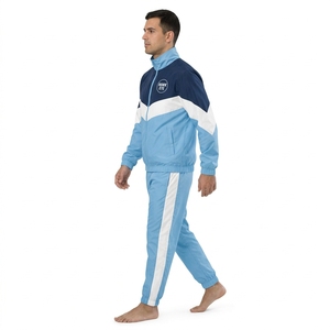 Conjunto Deportivo de Dos Piezas para Hombre, Chaqueta Cortavientos de Nailon y Pantalones Cortos, OEM - Product Image 5