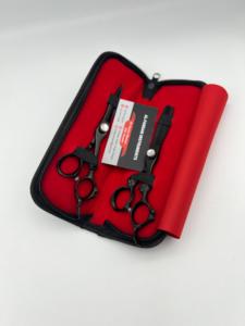 Ciseaux de coiffure professionnels en acier inoxydable japonais J2, couleur plasma noir, manche dragon, avec étui en cuir, logo personnalisé gratuit - Product Image 2