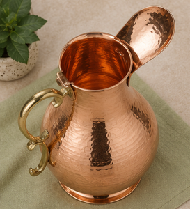 Carafe en cuivre martelé artisanal avec poignée, style vintage, vaisselle de style ancien, carafe turque vintage de haute qualité et grande capacité - Product Image 3