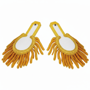 แผ่นประดับไหล่ทองคำคุณภาพพรีเมียมพร้อมพู่ห้อยประดับ งานฝีมือสำหรับพิธีการและเครื่องแบบ - Product Image 2