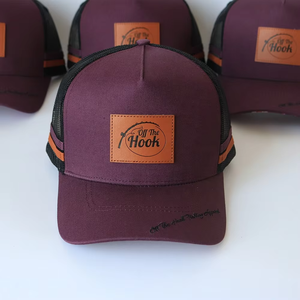 Gorra Trucker Personalizada de Alta Calidad con Rayas, Estilo Australiano, 5 Paneles, Logotipo Bordado, 2 Rayas Laterales - Product Image 1