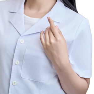 Blouse de travail courte unisexe en tissu tissé pour usage hospitalier, modèle 61003/62003, en stock, FMF, 65% polyester, 35% coton - Product Image 1