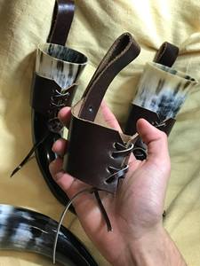 Cuerno Vikingo para Beber, Hecho a Mano y Pulido, de Cuerno Auténtico de Vaca y Búfalo, Estilo Vikingo Medieval - Product Image 2