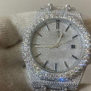 Fournisseur professionnel de montres en diamants cultivés en laboratoire pour hommes et cadeaux, prix d'usine en provenance d'Inde - Product Image 5