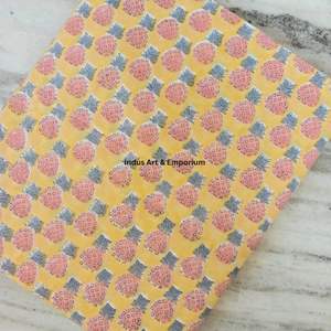 Tissu en coton imprimé traditionnel Jaipuri, coton cambriqué imprimé au bloc 60x60, tissu en coton à motifs. - Product Image 2