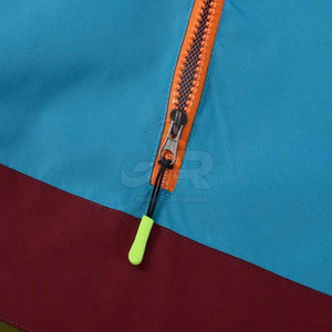Chaqueta Cortavientos para Hombre con Servicio Personalizado OEM, Diseño 2026, Bajo MOQ, Chaqueta de Invierno para Hombre en Venta en Línea - Product Image 3