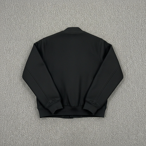 Veste de baseball universitaire d'hiver personnalisable pour hommes, logo personnalisé sur le devant, corps 100% laine, doublure en toile imperméable en laine - Product Image 6