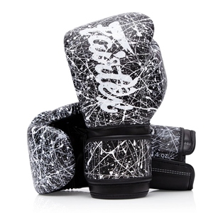 Gants de boxe Fair Tex de haute qualité, conçus avec une forme de boxe professionnelle, compartiment pour la main bien structuré, finition lisse AI-BG-314 - Product Image 5