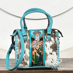 กระเป๋าหนังวัวแท้สไตล์ตะวันตกแบบ OEM ODM  งานแฮนด์เมด  ขนาดเล็ก  ทรง Speedy Duffel  ดีไซน์หรูหรา  กระเป๋าสะพายข้างสำหรับผู้หญิง - Product Image 1