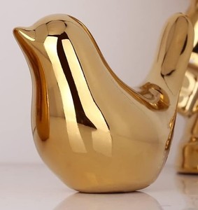 Figurine décorative d'oiseau doré de luxe, statue d'oiseau en métal faite à la main, décoration de table pour la maison - Product Image 2
