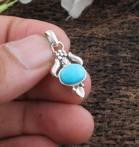 Pendentif en turquoise naturelle plaqué platine vintage en gros, bijoux en argent sterling 925, fabricant, prix de gros, directement de l'usine - Product Image 4