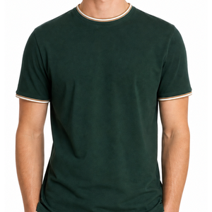Camiseta de manga corta para hombre, cuello redondo premium, color verde oscuro, beige, blanco, con doble franja y cuello acanalado. - Product Image 2