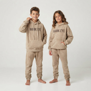 Conjunto de chándal para niños al por mayor con lavado ácido, sudadera con hombros caídos y pantalón jogger, ropa urbana, fabricante de logotipos personalizados - Product Image 1