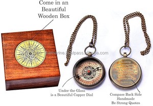 Bán Buôn Tùy Chỉnh Thiết Kế Khắc Phẳng Brass La Bàn Phổ Biến Cắm Trại Phụ Kiện Trong Số Lượng Lớn Hộp Bằng Gỗ Túi Mang Chế Độ Đi Bộ Đường Dài - Product Image 5