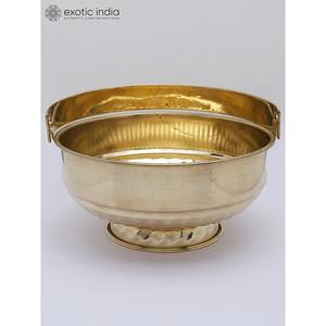 Panier à fleurs Pooja en laiton fait à la main de 8 pouces (Pookudai) Article de décoration indienne en laiton de qualité supérieure fabriqué en Inde - Product Image 4