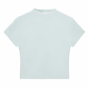 Camiseta Corta de Mujer de Alta Calidad, 220 g/m², 92% Algodón, 8% Elastano, con Logotipo Personalizado, para Universidad o Campus - Product Image 1