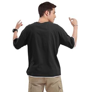 เสื้อยืดโอเวอร์ไซส์สีดำแบบสั่งทำพิเศษ เสื้อยืดผ้าฝ้ายสองชั้นสไตล์สตรีทแวร์ เสื้อยืดผู้ชาย/ผู้หญิงทรงหลวม ผู้ผลิตเสื้อยืด - Product Image 4
