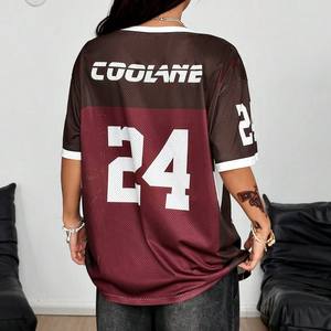 Camisetas de malla extragrandes para mujer, estilo Y2K, color borgoña, con gráfico de número en contraste, personalizadas, OEM, al por mayor, tipo jersey de fútbol americano. - Product Image 3