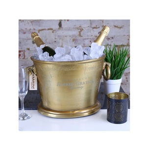 Enfriador de champán metálico vintage MAM con cubo de hielo y soportes para botellas para fiestas - Product Image 4