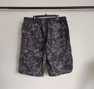 Pantalones Cortos Deportivos de Camuflaje Digital para Hombre, Pantalones Cortos de Baño, Diseño Desert Pixel, 100% Algodón, Secado Rápido, Corte Holgado, Cintura Elástica Media - Product Image 3