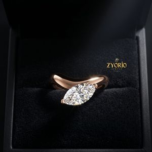 Anillo de compromiso solitario con corte marquesa, oro de 18 quilates, banda curva de lujo, anillo llamativo - Product Image 5