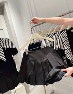 Robe midi plissée unie tendance pour femme avec détail nœud cape, ensemble décontracté 100 % polyester - Product Image 2