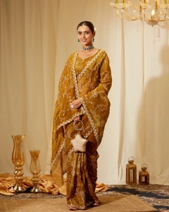 Sari de satén bordado estilo Bollywood KV (color mostaza) - Product Image 6